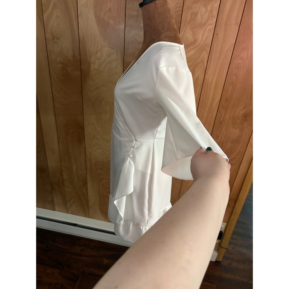 Topshop White Wrap Mini Dress Bell Sleeve Ruffle Hem V-Neck Size US 6 UK 10 - Picture 2 of 7